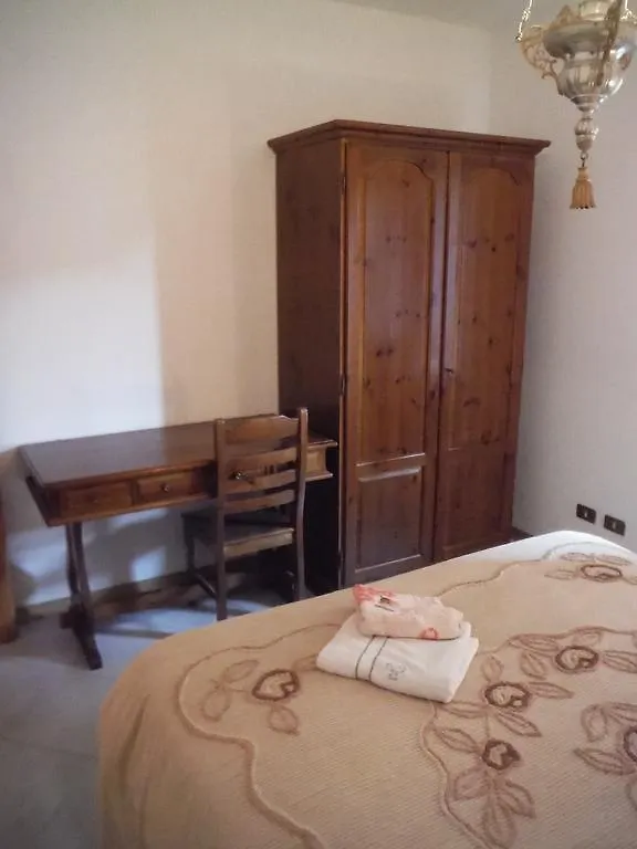 Gravedona Village House